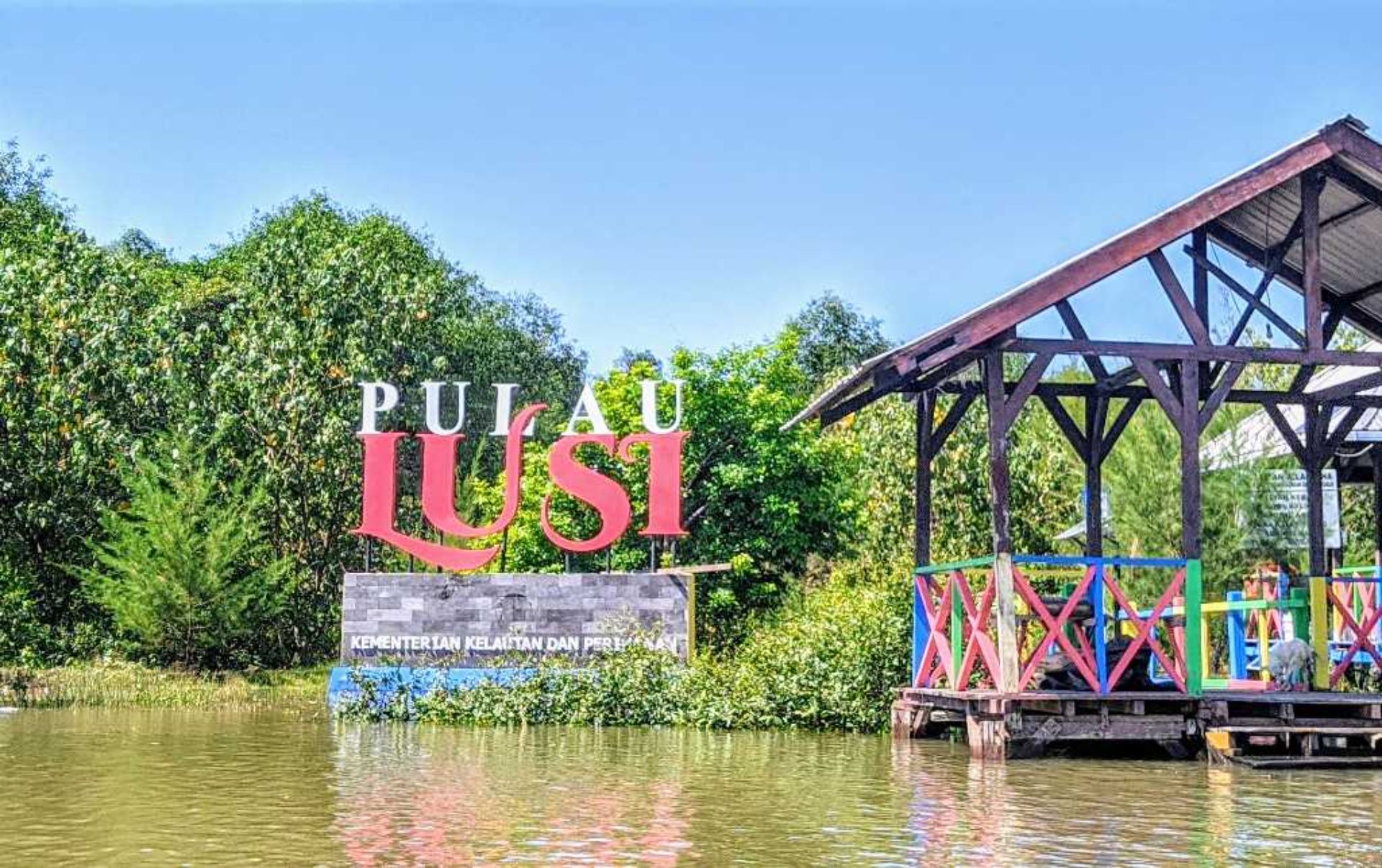 Pulau Lusi